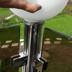 Стойка Biem Lamp с фонарем для ограждения стеклянной террасы